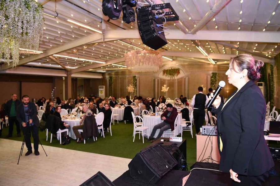 Depremzede Misafirler Bir Araya Geldi