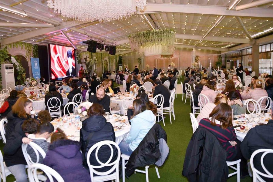 Depremzede Misafirler Bir Araya Geldi