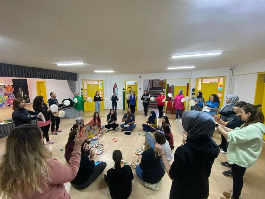 Öğretmenlere Yönelik Müzik, Ritim Ve Beden Perküsyon Atölyesi