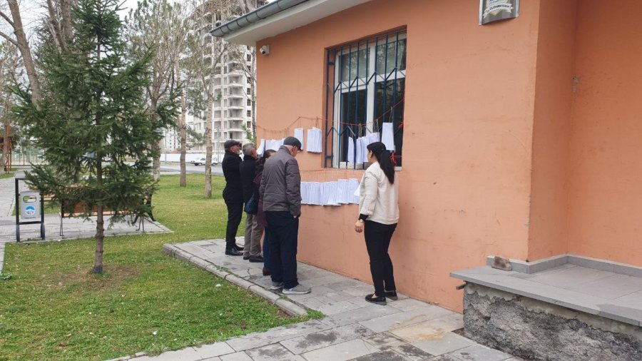 Seçmen Listeleri Askıya Çıktı