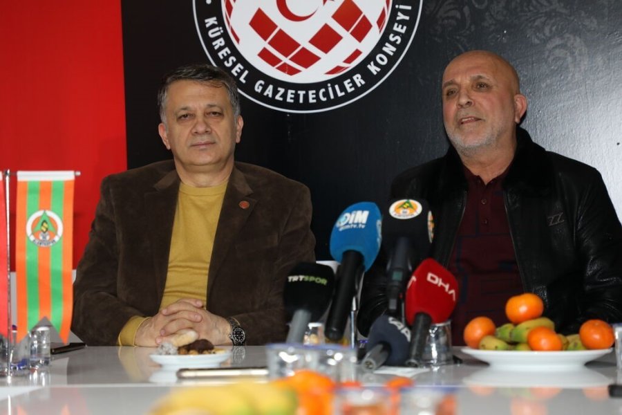 Alanyaspor Başkanı Çavuşoğlu: "maçın Sonucuyla Oynandı. Ben Böyle Bir Penaltı Görmedim"