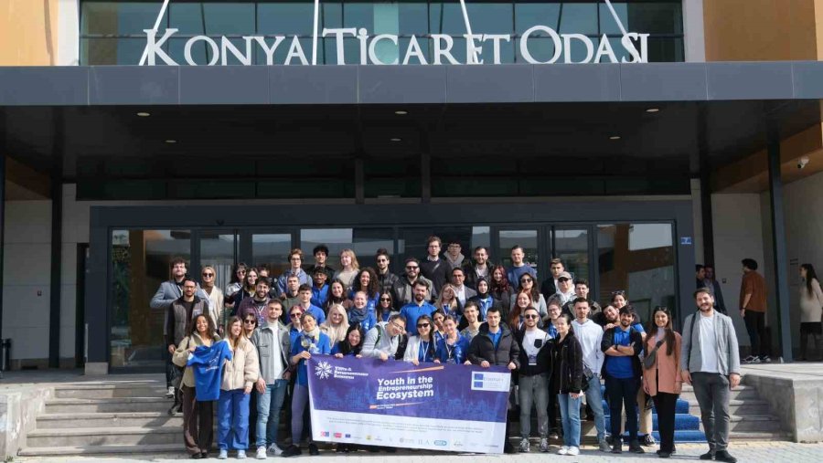 Kapsül Teknoloji Platformu 8 Ülkeden 50 Gence Girişimcilik Eğitimi Verdi