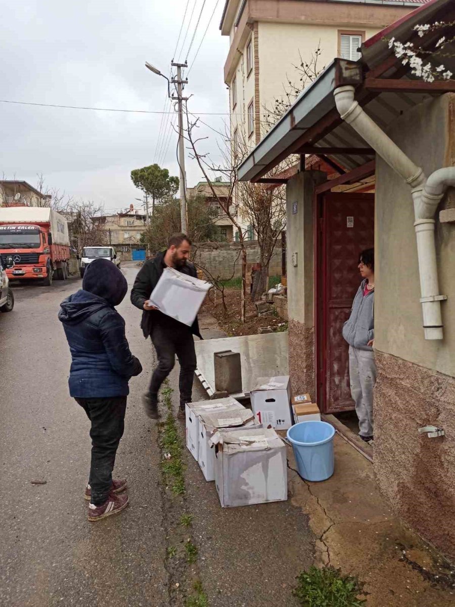 Konyaaltı Belediyesi Deprem Bölgesine Yardımlarını Sürdürüyor