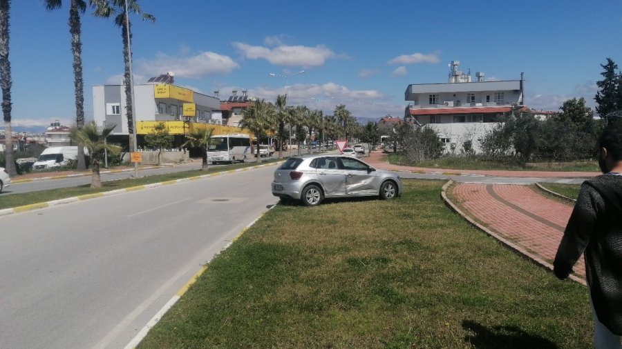 Manavgat’ta Trafik Kazası: 1 Yaralı