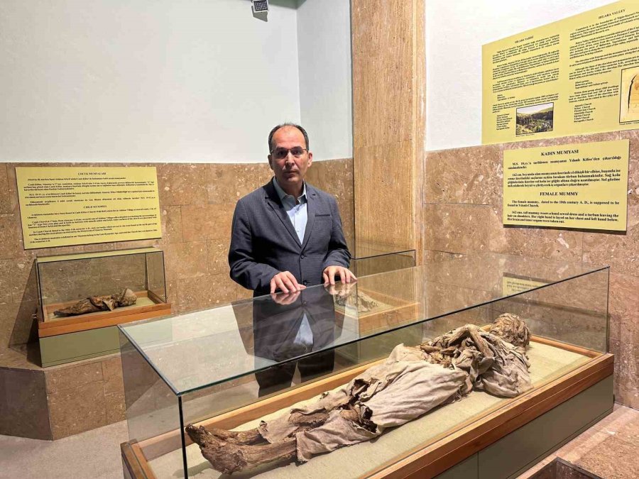 Bin Yıllık Mumyalar, Ziyaretçilerin İlgisini Çekiyor