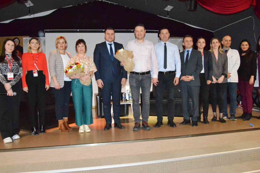 Özel Ümit Doktorları Kariyer Günlerinde Öğrencilerin Sorularını Yanıtladı