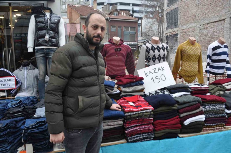 Değişken Hava Sıcaklıkları Vatandaş Kadar Esnafı Da Şaşırttı