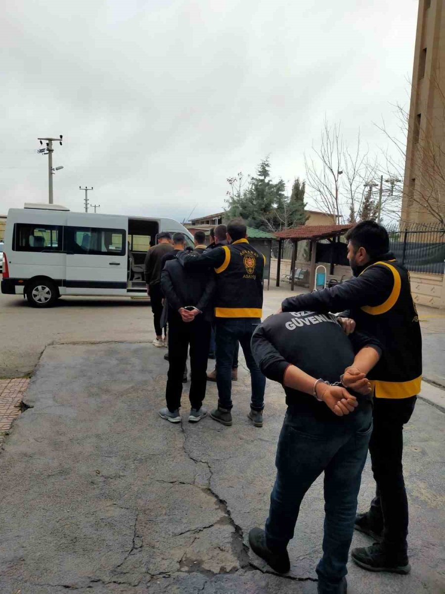 Aksaray’da Oto Fareleri 96 Saatlik Kamera Görüntüsünden Yakalandı