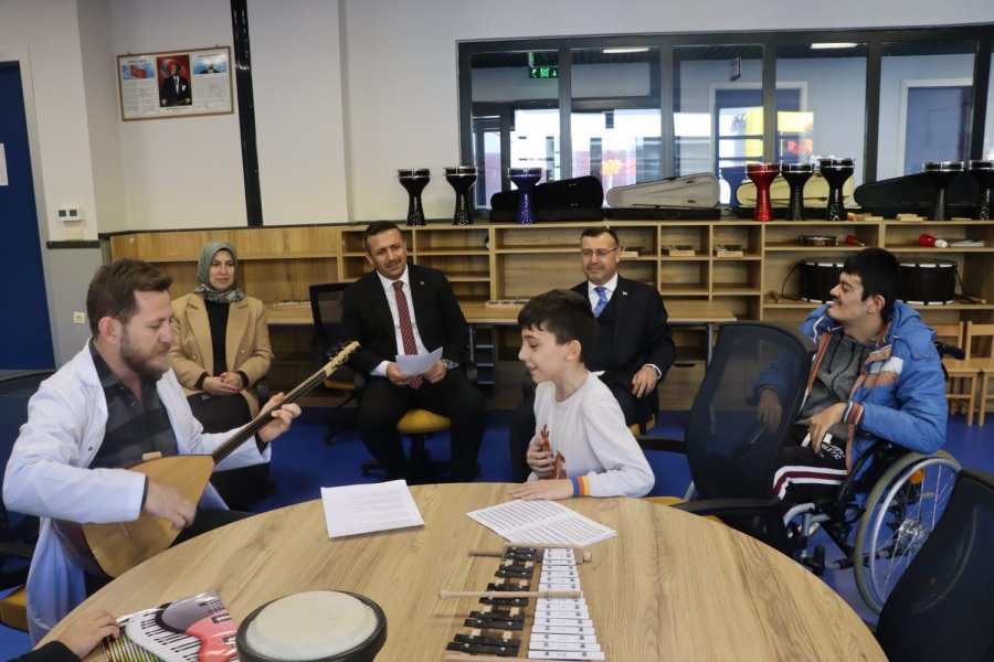 Başsavcı Korkmaz, Büyükşehirin Tesislerini Gezdi