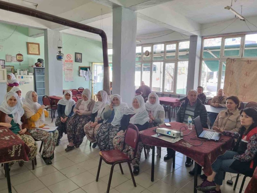 Çiftçilere Yönelik Kalıntı İle Mücadele Eylem Planı Eğitim Çalışmaları