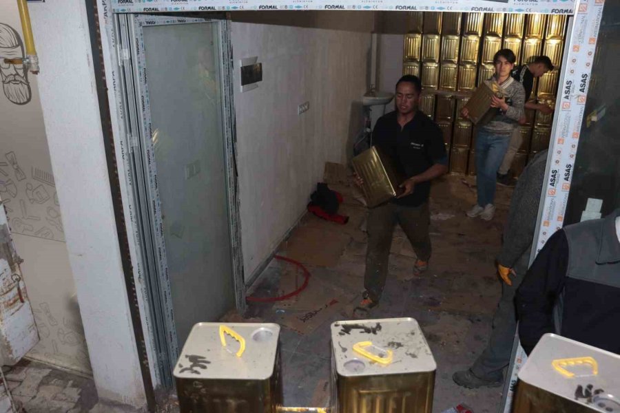 Kayseri’de Ramazan Öncesinde Sahte Bal Baskını: 26 Ton Ele Geçirildi