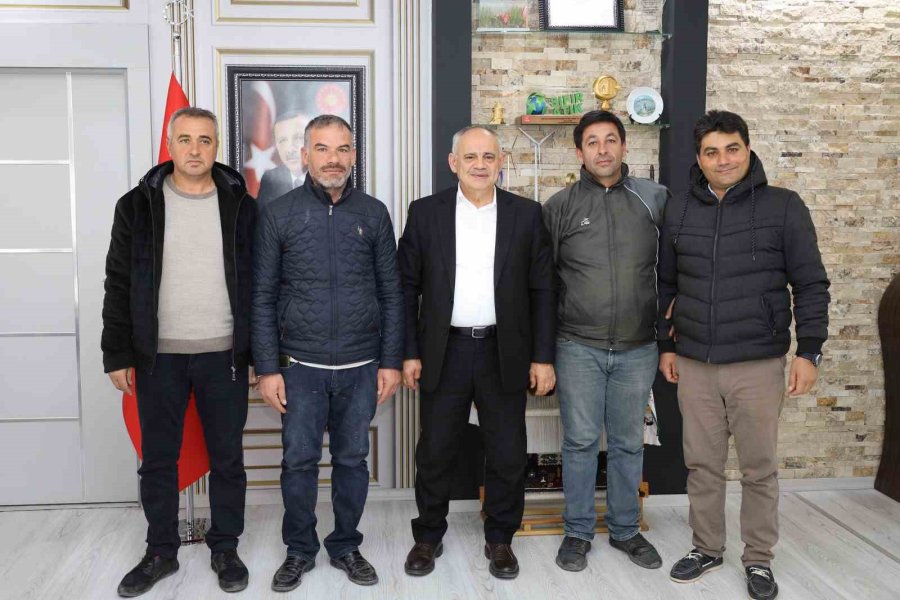 Başkan Öztürk Eyt’den Faydalanan Personelleriyle Vedalaştı