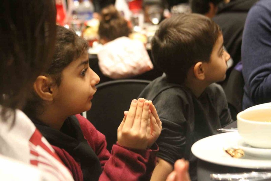 Şehit Yakınları Ve Gaziler İftarda Buluştu