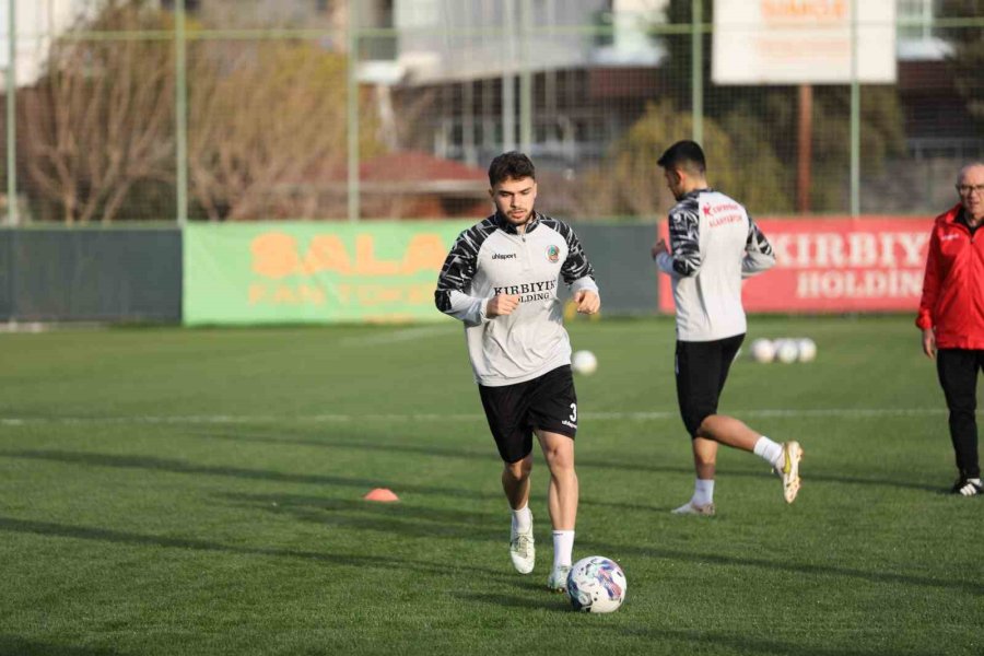 Alanyaspor, Giresunspor Maçı Hazırlıklarına Başladı
