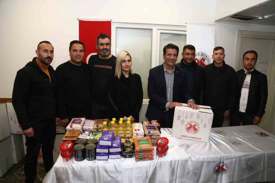 Döşemealtı Belediyesi Ramazan’da İhtiyaç Sahiplerini Unutmadı