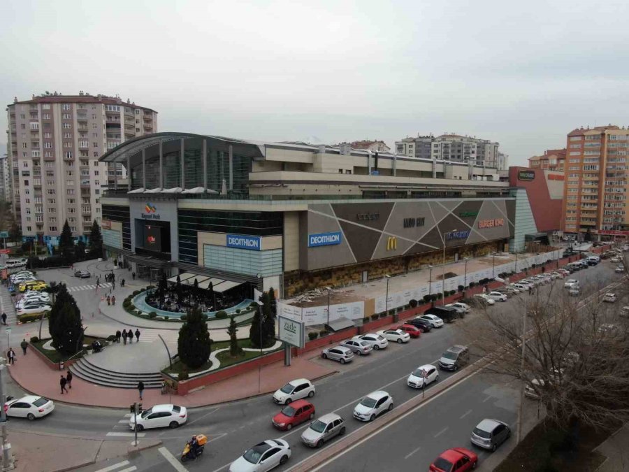 Kayseripark’taki Kaçak İnşaat Havadan Görüntülendi