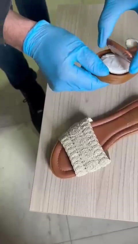 Kargoyla Gelen Terlikten Kokain Çıktı