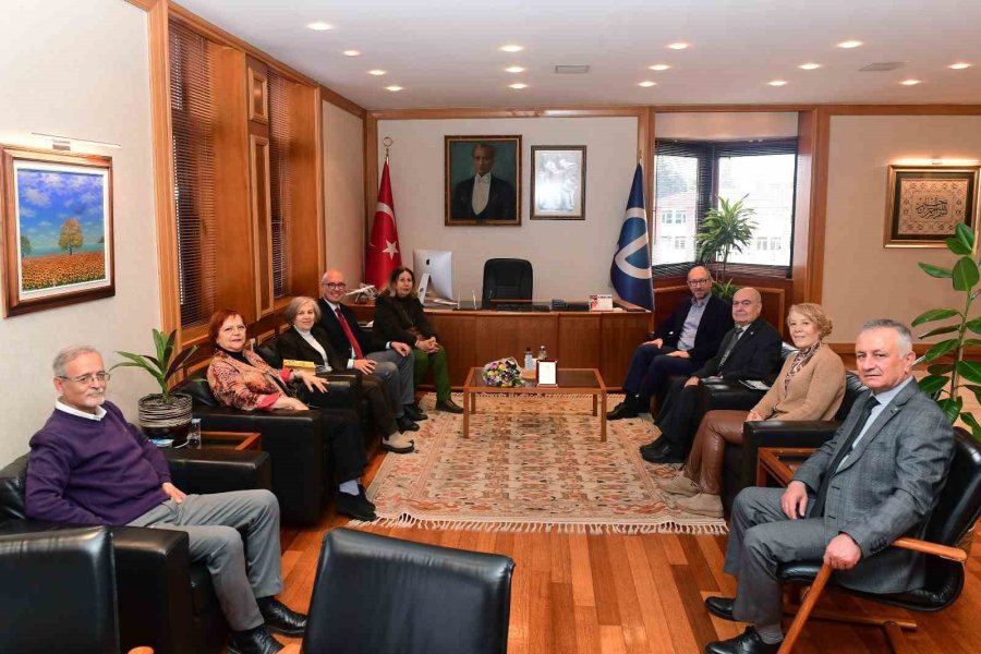 Tazelenme Üniversitesi’nden Rektör Erdal’a Ziyaret