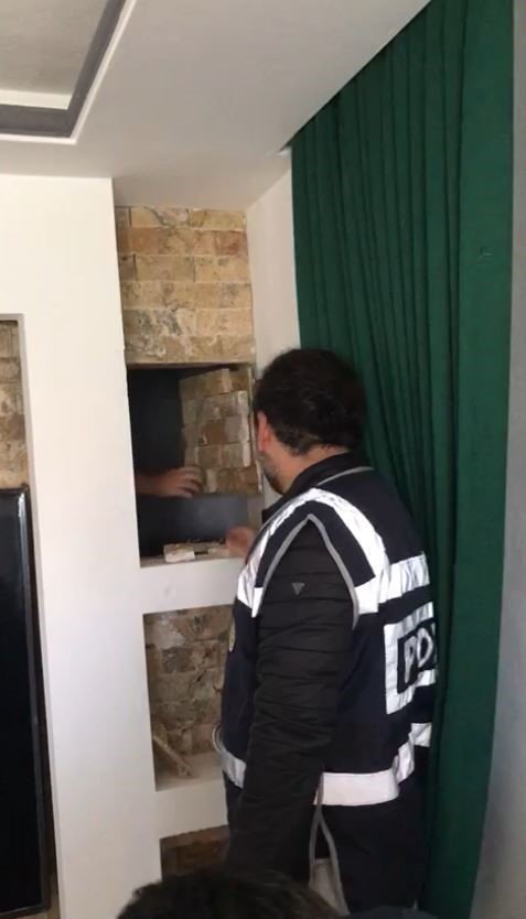 Öyle Bir Yerde Bulundu Ki, İyi Muamele Görmek İçin Polisten ’söz’ İstedi