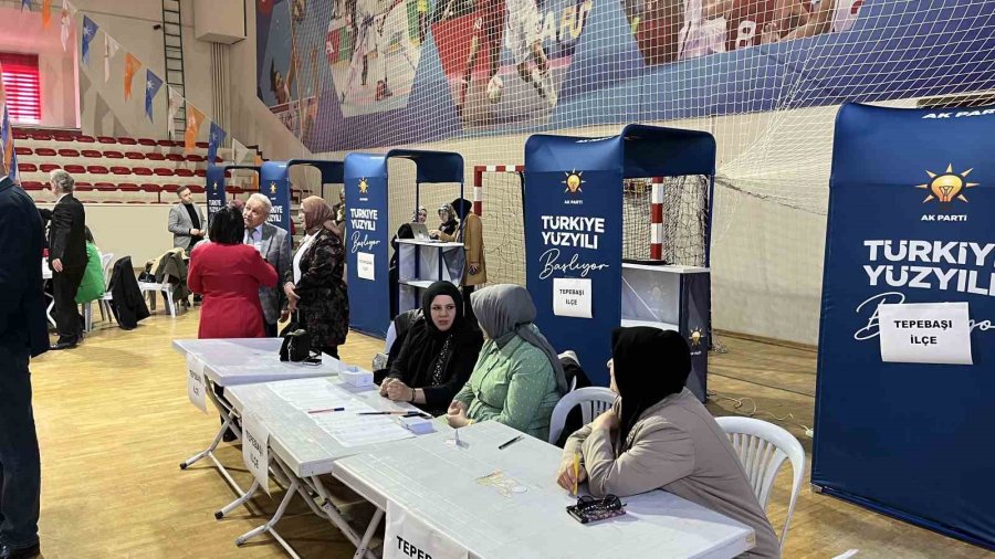 Ak Parti’de Temayül Yoklamaları Başladı