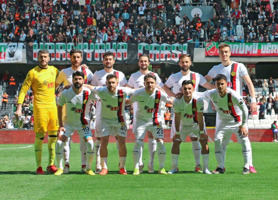 Eskişehirspor İç Sahada 5 Ay Sonra Galibiyet Peşinde