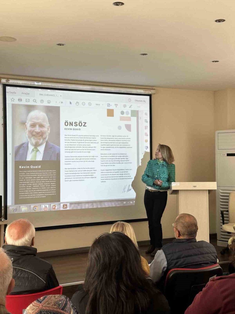 Mavi Ev’de “demcare” Projesi Anlatıldı