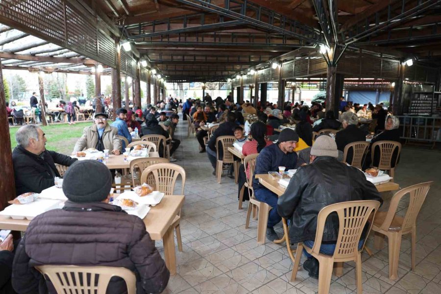 Büyükkılıç: "hem Kayseri’de Hem De Kahramanmaraş’ta İftar Sofralarımıza Buluşuyoruz"