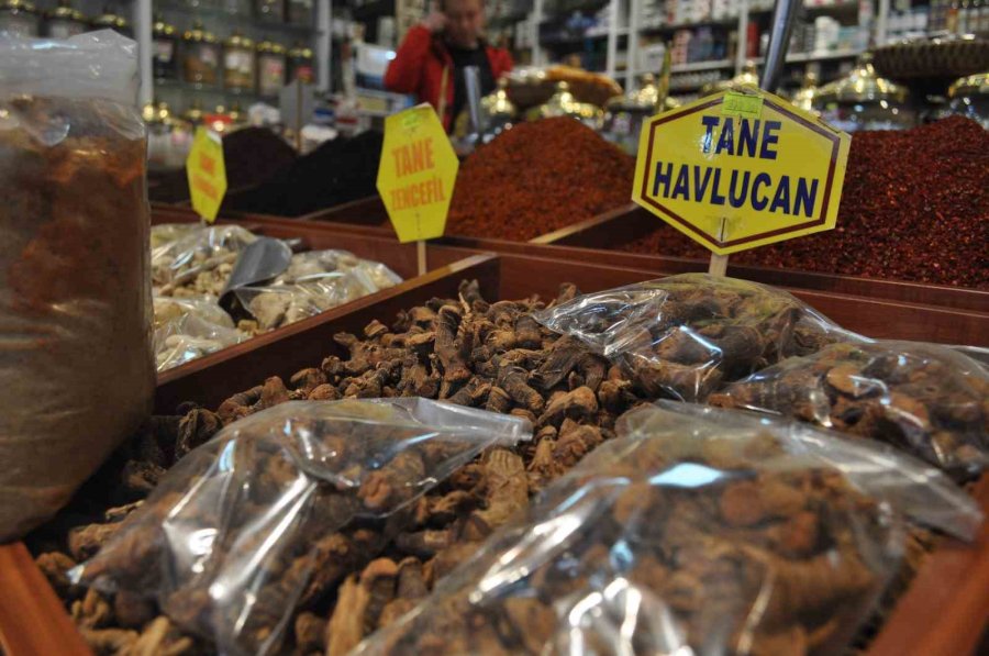 Covid-19 Tedbirlerini Unuttuk