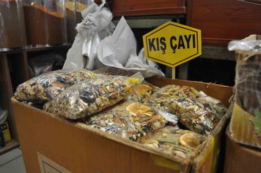 Covid-19 Tedbirlerini Unuttuk