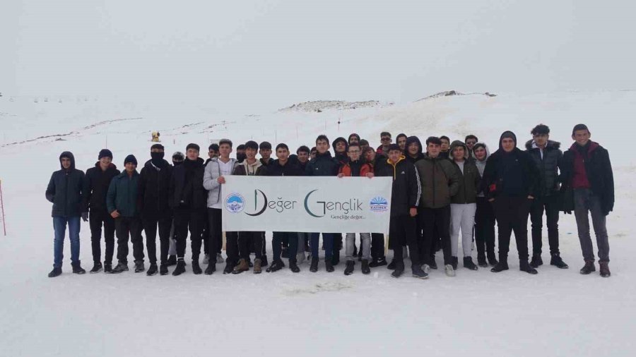 Kaymek’in Ödüllü Projesi ‘değer Gençlik’ Zirvede