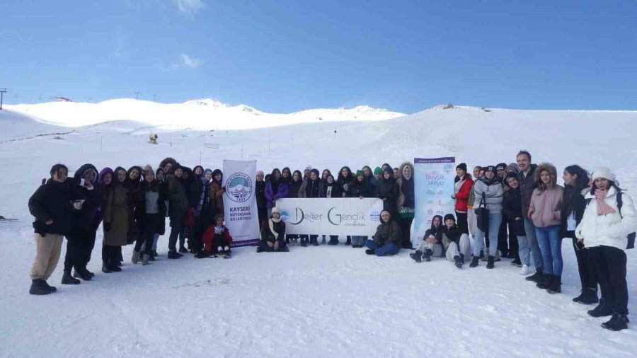 Kaymek’in Ödüllü Projesi ‘değer Gençlik’ Zirvede
