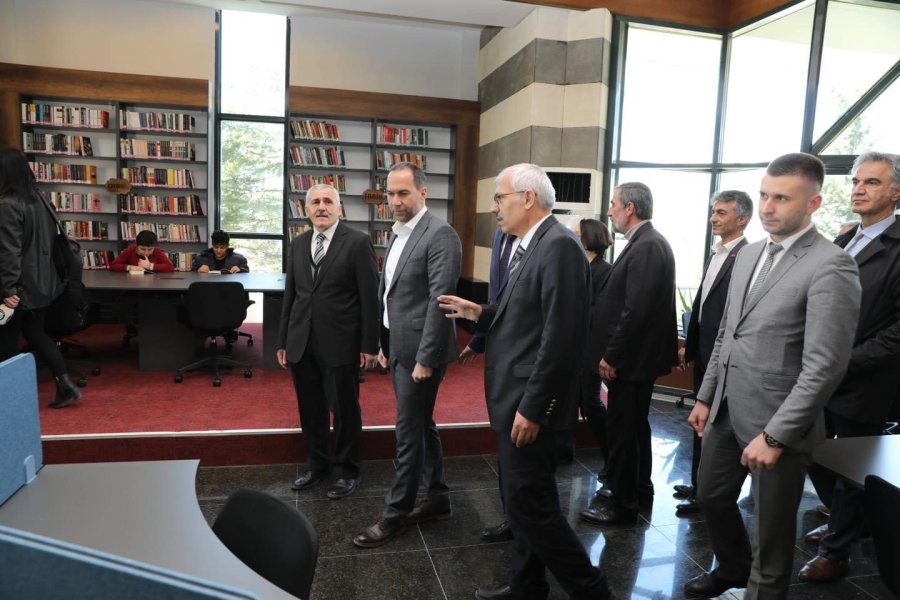 Niğde Belediyesi Kayabaşı Kütüphanesini Açtı