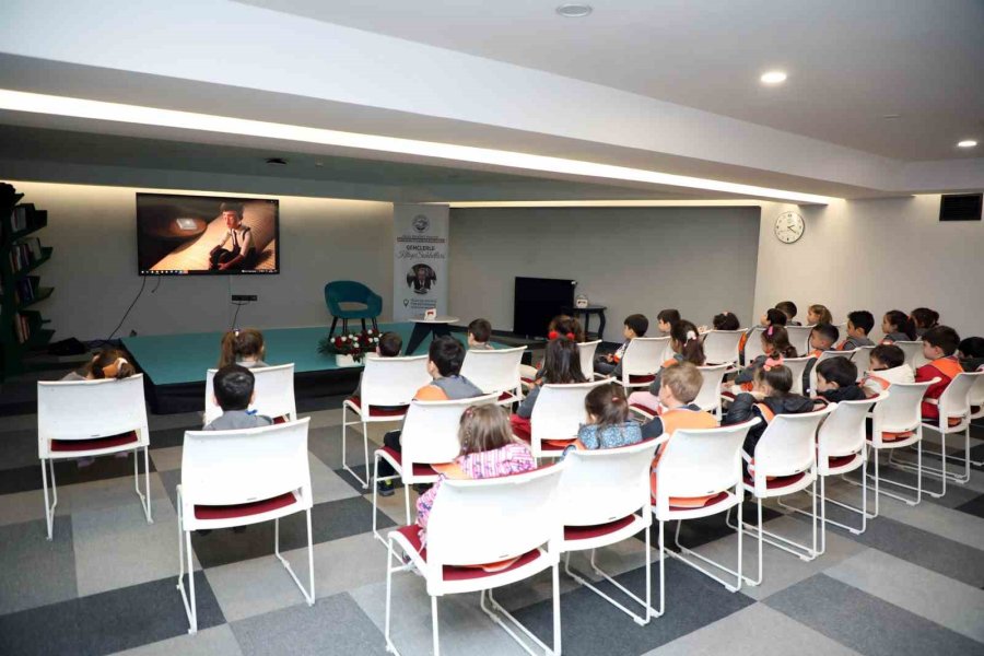 Kütüphaneler Haftası’nda Talas Bambaşka