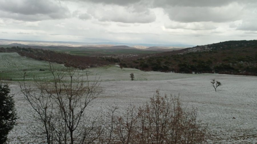Kar Yağışı Doğada Güzel Görüntüler Oluşturdu