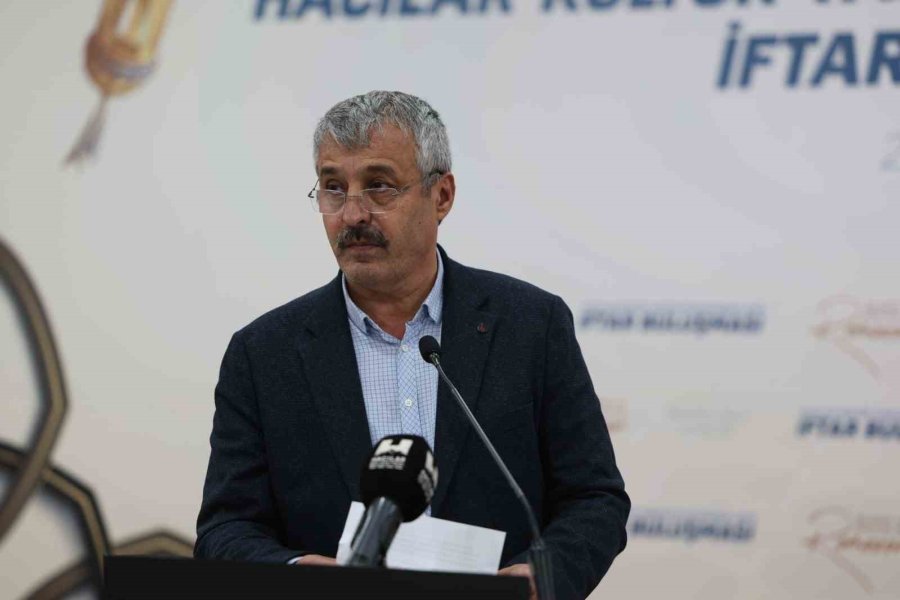 Hacılarlı Sanayiciler Ve İş İnsanları Bir Araya Geldi