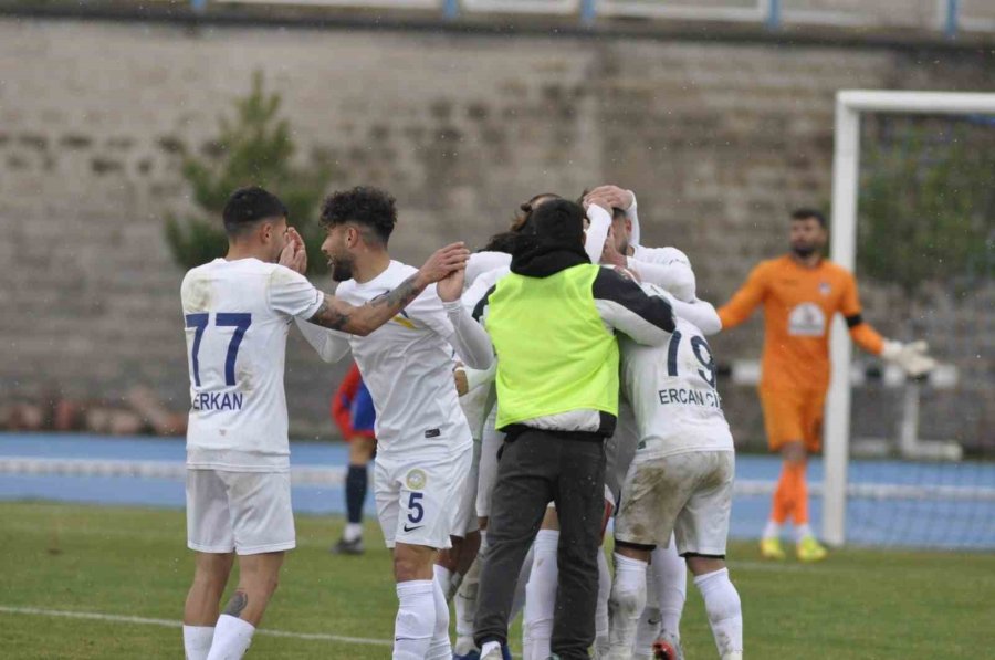 Talasgücü Belediyespor: 3 - Niğde Belediyespor: 1