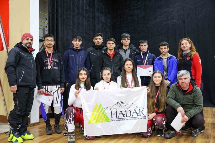 Dağ Kayağında Madalyalar Sahiplerini Buldu