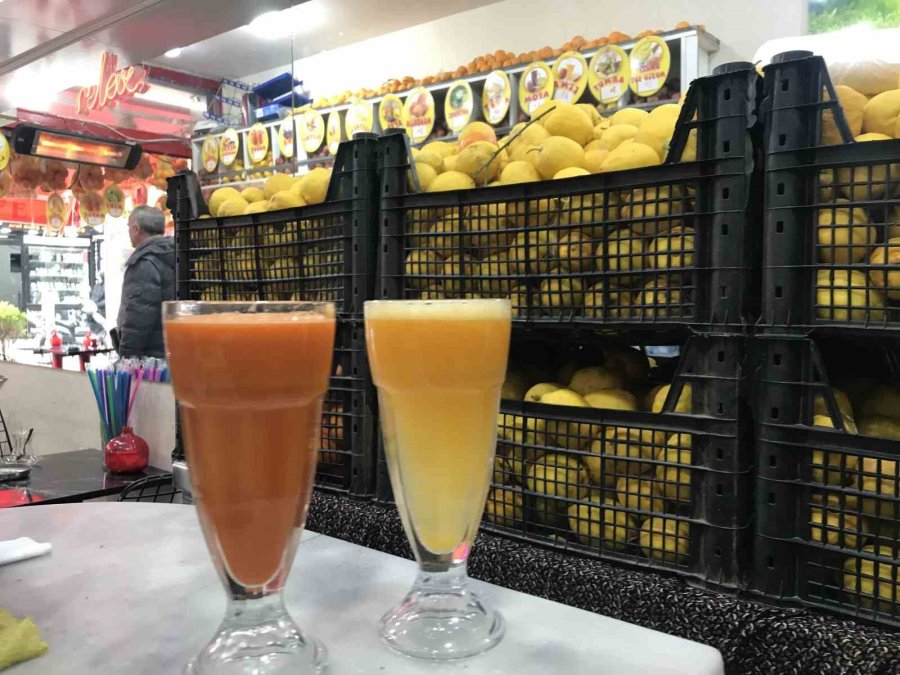 Soğuk Geçen Ramazan Ayında Vitamin Deposu Meyve Suları Talep Görüyor