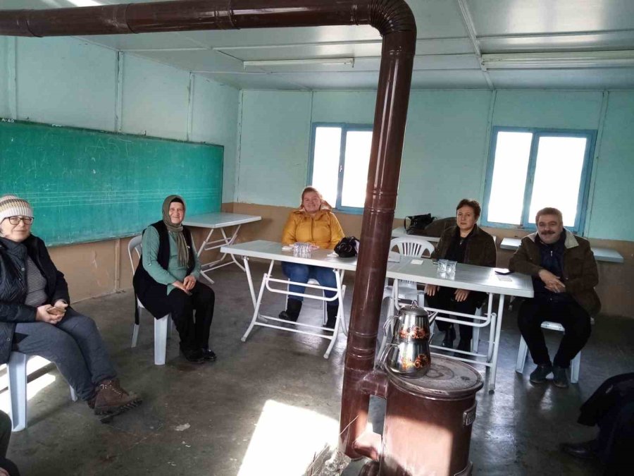 Eskişehirli Kadınlar Safran Da Üretecek