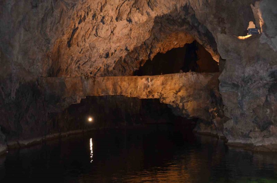 Altınbeşik Mağarası 3 Ayda 35 Bin Ziyaretçi Ağırladı