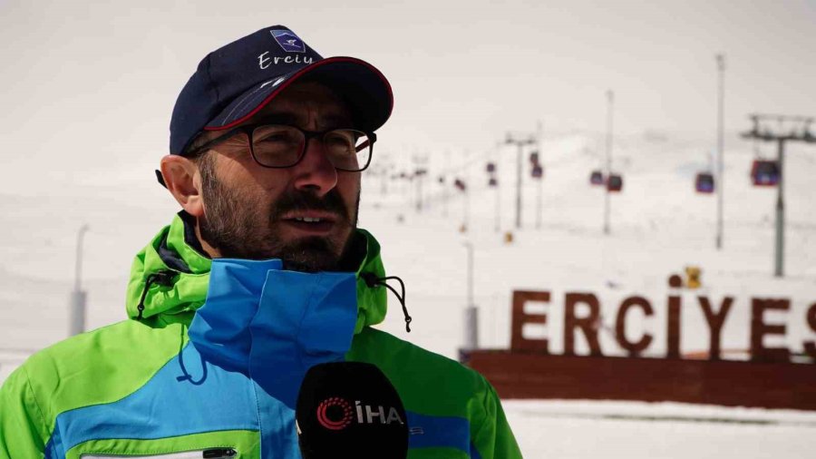 Erciyes’te Kar Yağışı, Sezonu Bayrama Kadar Uzattı