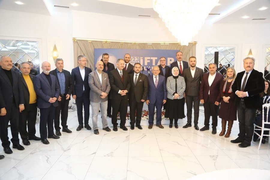 Başkan Büyükkılıç, Teşkilat Buluşmasına Katıldı