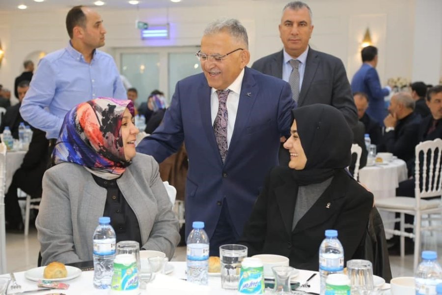 Başkan Büyükkılıç, Teşkilat Buluşmasına Katıldı