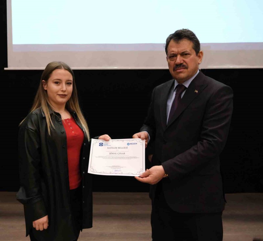 Megem 31’inci Dönem Mezunlarını Verdi