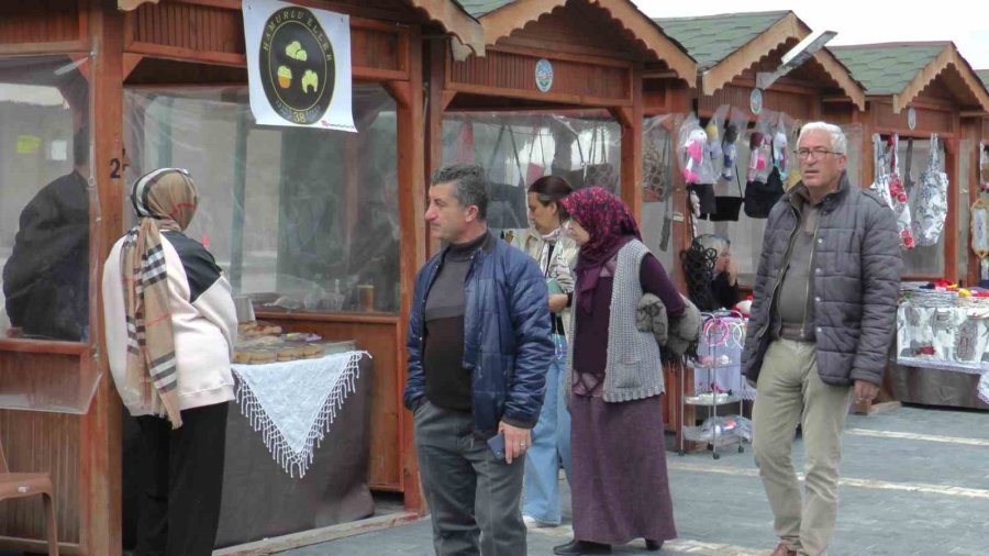 Maharetli Eller Ramazan’a ‘merhaba’ Dedi