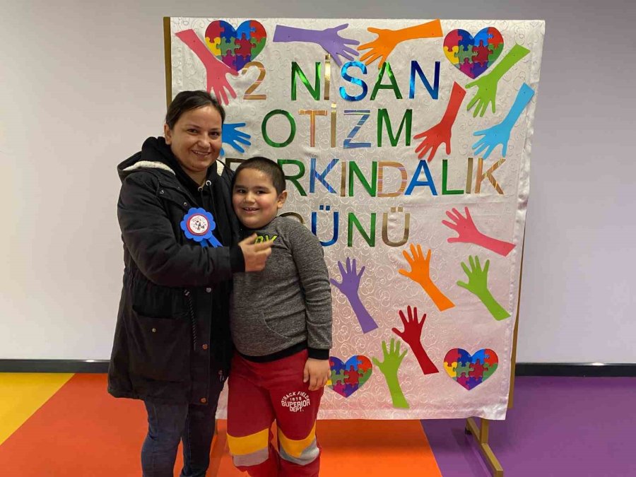 Byüükşehir’in Engelsiz Yaşam Merkezi’nde Otizm Farkındalık Günü