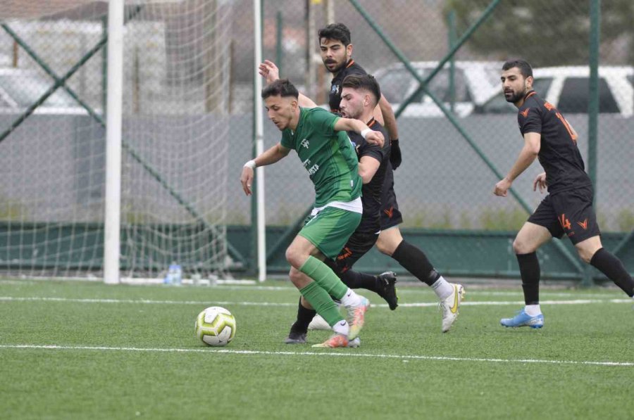 Kayseri Süper Amatör Küme: Erciyes Esen Makine Fk: 2 - Argıncıkspor: 1