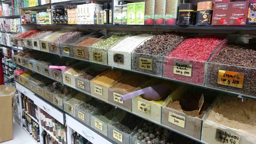 İftardan Sonra Çay Yerine Bu Bitkileri İçin