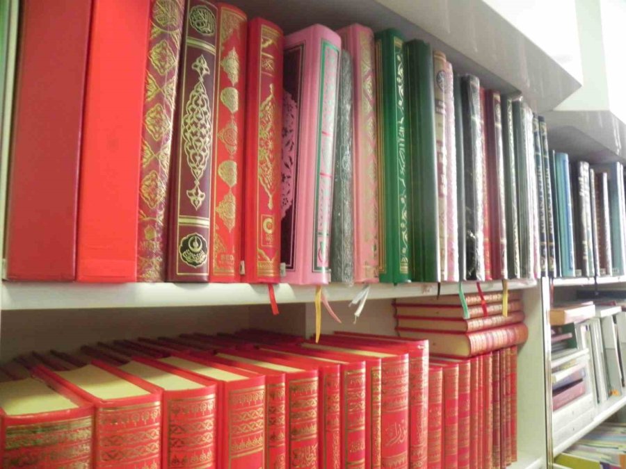 Ramazanda Kur’an-ı Kerim Ve Dua Kitaplarına İlgi Yüksek