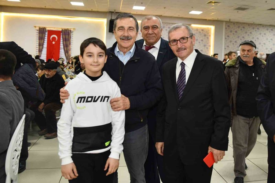 Başkan Ataç Bilecikliler İle İftarda Buluştu